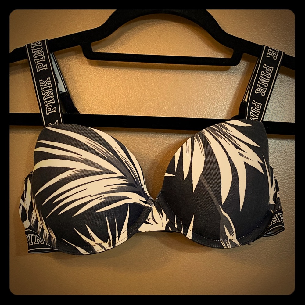 Victoria Secret Pink Push Up Bra